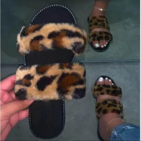 Chicvane Women's Rhinestone Cutout Leopard Fuzzy Faux Fur Slide Slippers